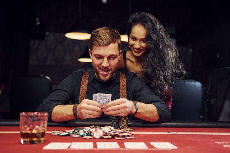 Dashboard aplikasi joker268 menampilkan hasil togel terbaru dan opsi navigasi ke permainan lain